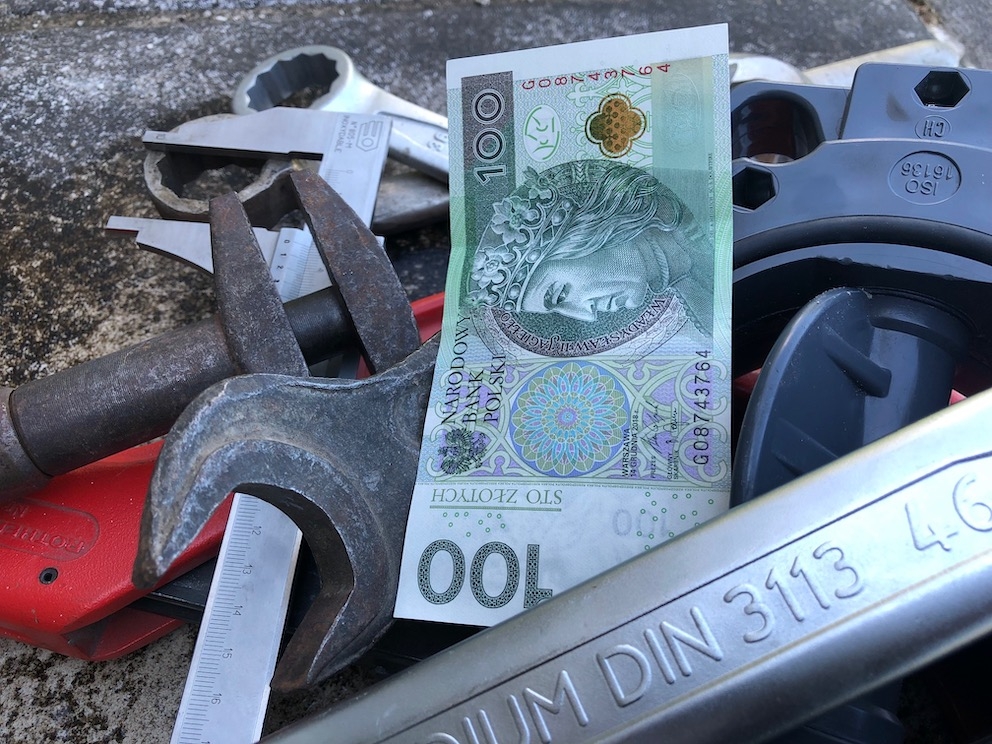 dotacje_fundusze_SUW_woda_pitna_gminy_audyt_projekt_naprawa_dotacje_wsparcie.jpg