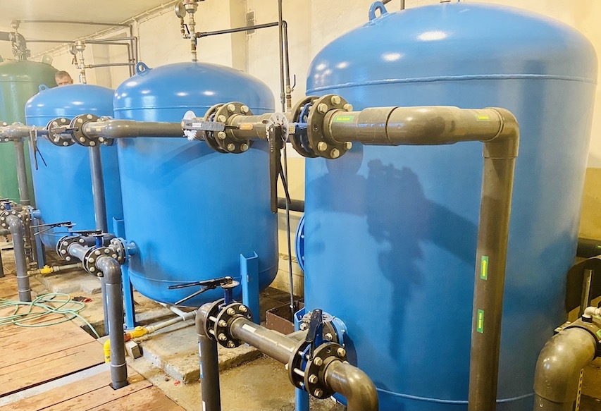 stacja_uzdatniania_wody_płukanie_złoża_actiw_filter_.jpeg